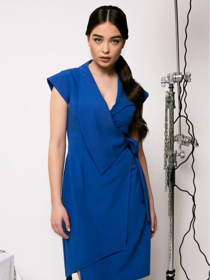 Rochie albastra asimetrica